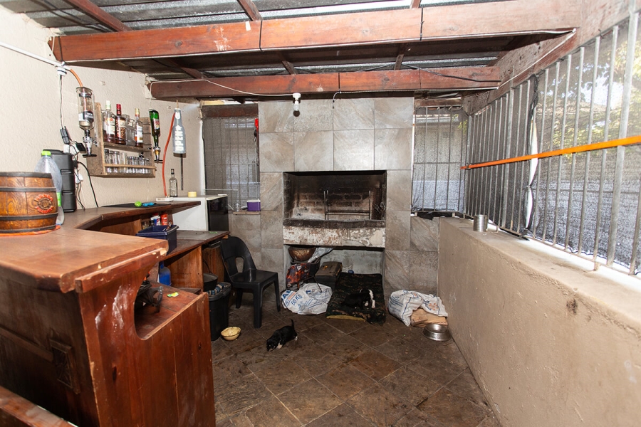 3 Bedroom Property for Sale in Richmond Western Cape